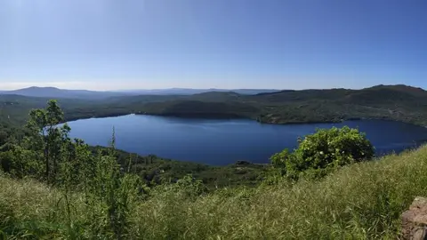 Sol y verano lago de sanabria