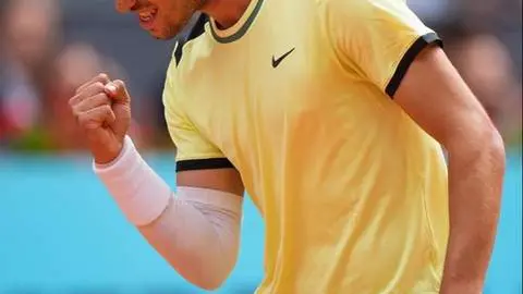 Carlos Alcaraz Perfil