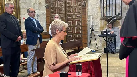 Toma de posesión Diócesis. Iglesia San Ildefonso_3
