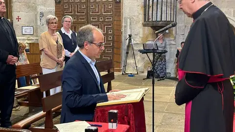 Toma de posesión Diócesis. Iglesia San Ildefonso_10