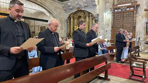 Toma de posesión Diócesis. Iglesia San Ildefonso_16