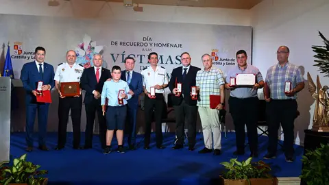 Homenaje a víctimas del terrorismo