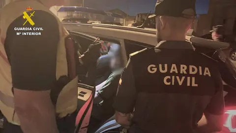 momento de la búsqueda en Pajares de la Lampreana.