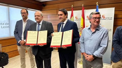 Firma Convenio Animal. Junta