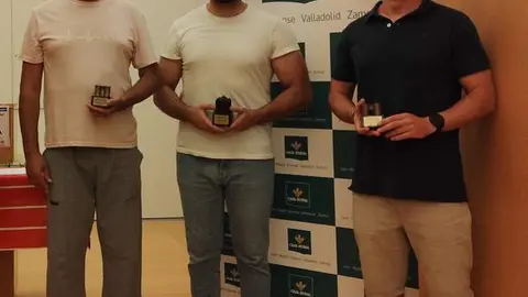 Aurelio Antón, Joaquín Anatol y Pablo Fernández en el torneo de ajedrez