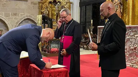 Nombramiento Comisión Pro Semana Santa_10