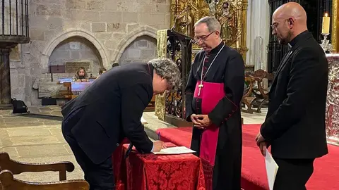 Nombramiento Comisión Pro Semana Santa_12