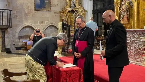 Nombramiento Comisión Pro Semana Santa_15