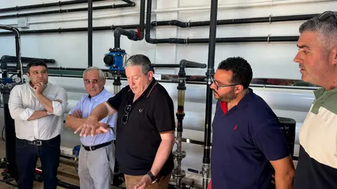 El Presidente de la Diputación, Javier Faúndez Domínguez, ha recepcionado las plantas potabilizadoras de Quintanilla del Olmo y Tapioles