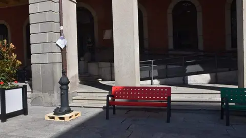 zaamora mobiliario urbano 