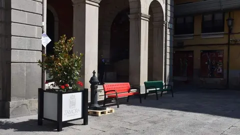 zaamora mobiliario urbano _2