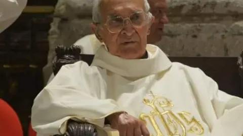 sacerdote Casimiro Sastre
