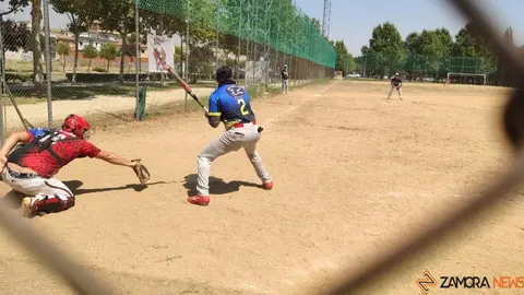 los bravos veisbo sóftbol en zamora _37