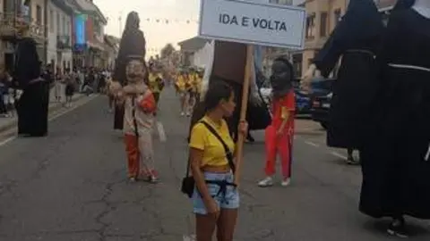 Gigantes y cabezudos en Camarzana de Tera _22