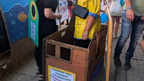 desfile de carrozas de Quiruelas de Vidriales (8)