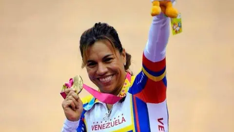 Daniela Larreal en rrss