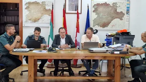 Reunión de coordinación de seguridad en Carbajales