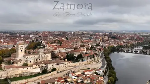 zamora la bien cercada
