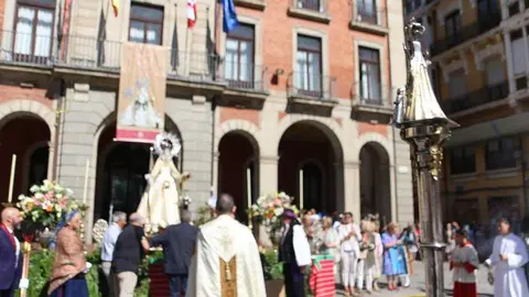 ofrenda floral Virgen de la Concha _24