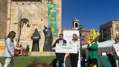 premiados papeletas en el comercio de Zamora _2