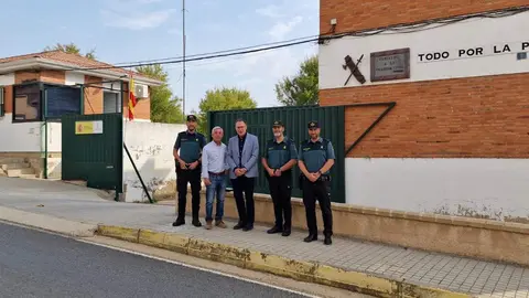 visitas a los acuartelamientos de la Guardia Civil  Venialbo
