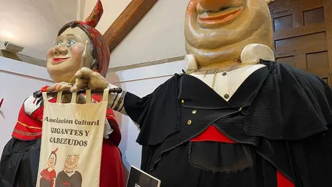 II Encuentro Internacional de Gigantes y Cabezudos_3