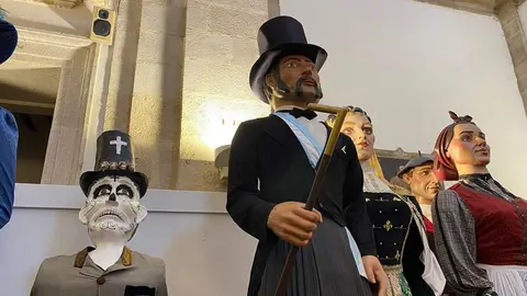 II Encuentro Internacional de Gigantes y Cabezudos_14