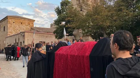 El entierro de los hijos de Arias Gonzalo 2024_12