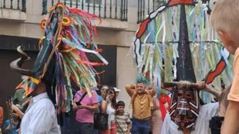 Los Antruejos de Villanueva de Valrojo en el Festival Internacional de la Máscara Ibérica en Lisboa (1)