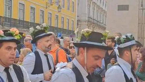 Los Antruejos de Villanueva de Valrojo en el Festival Internacional de la Máscara Ibérica en Lisboa (6)
