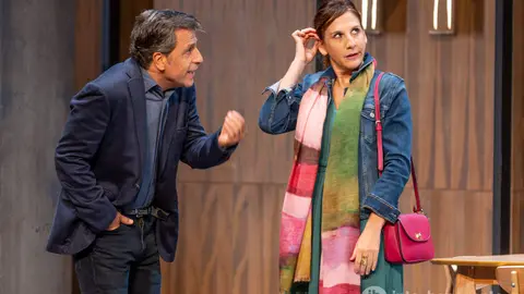 Los amigos de ellos dos, Reina Sofia