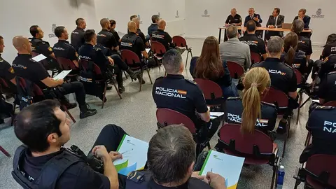 2024-09-23.- Inauguración de la formación a Policia Burgos