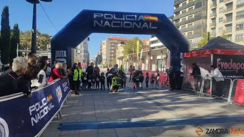 carrera policía 