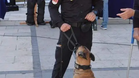 carrera policía 091_97