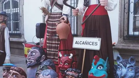 Asociación Cultural de Gigantillas Alcañices