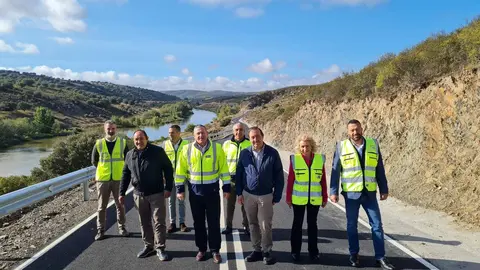Inaguración Crta Zamora Almaraz de duero