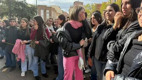 Estudiantes manifestandose EBAU_3