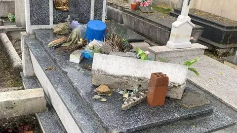 Daños cementerio León