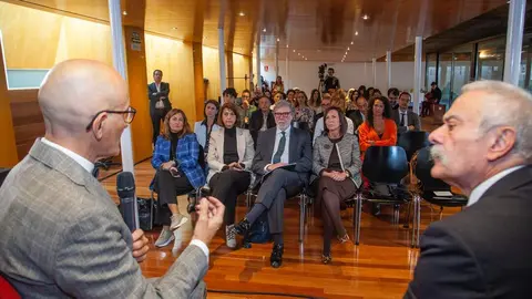 La jornada 'Impulso al sector textil y de la moda' promueve el desarrollo y la modernización del sector