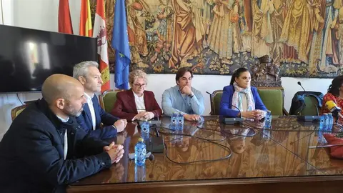 Mocion Censura Toro