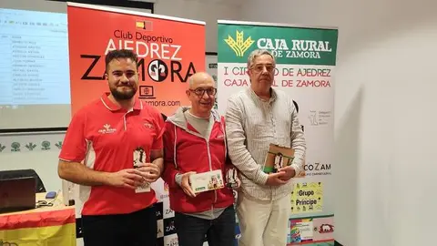 IMAGEN 1 PRIMER TORNEO AJEDREZ ZAMORA