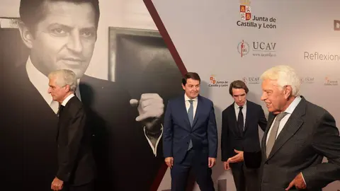 Homenaje a Adolfo Suárez