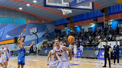 CB ZAMORA
