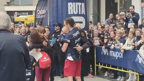 Más de 1.300 personas corren por Luca en Denia