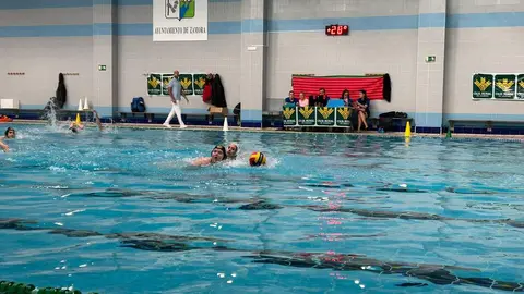 Waterpolo. Piscina Los Almendros