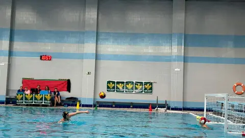 Waterpolo. Piscina Los Almendros
