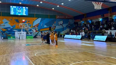 Zamarat, Minuto de silencio