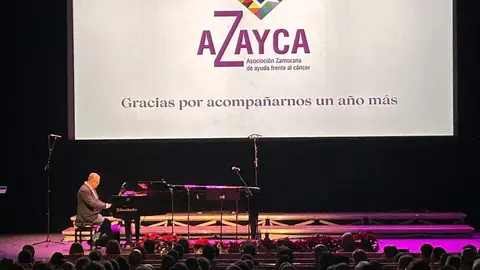 AZAYCA, gala solidaria en el Teatro Ramos Carrión