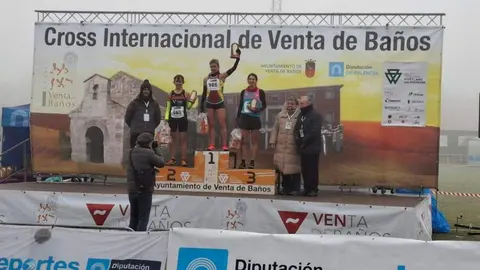 podio master del Cross internacional Venta de Baños, Elena Calvete