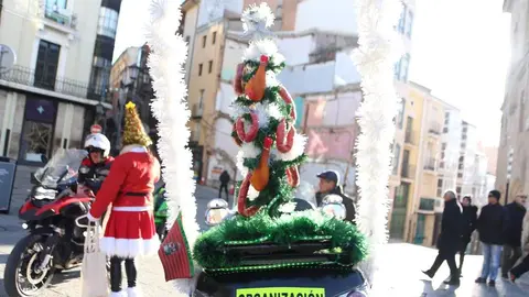 La Papanoelada Motera toma la Plaza Mayor de Zamora